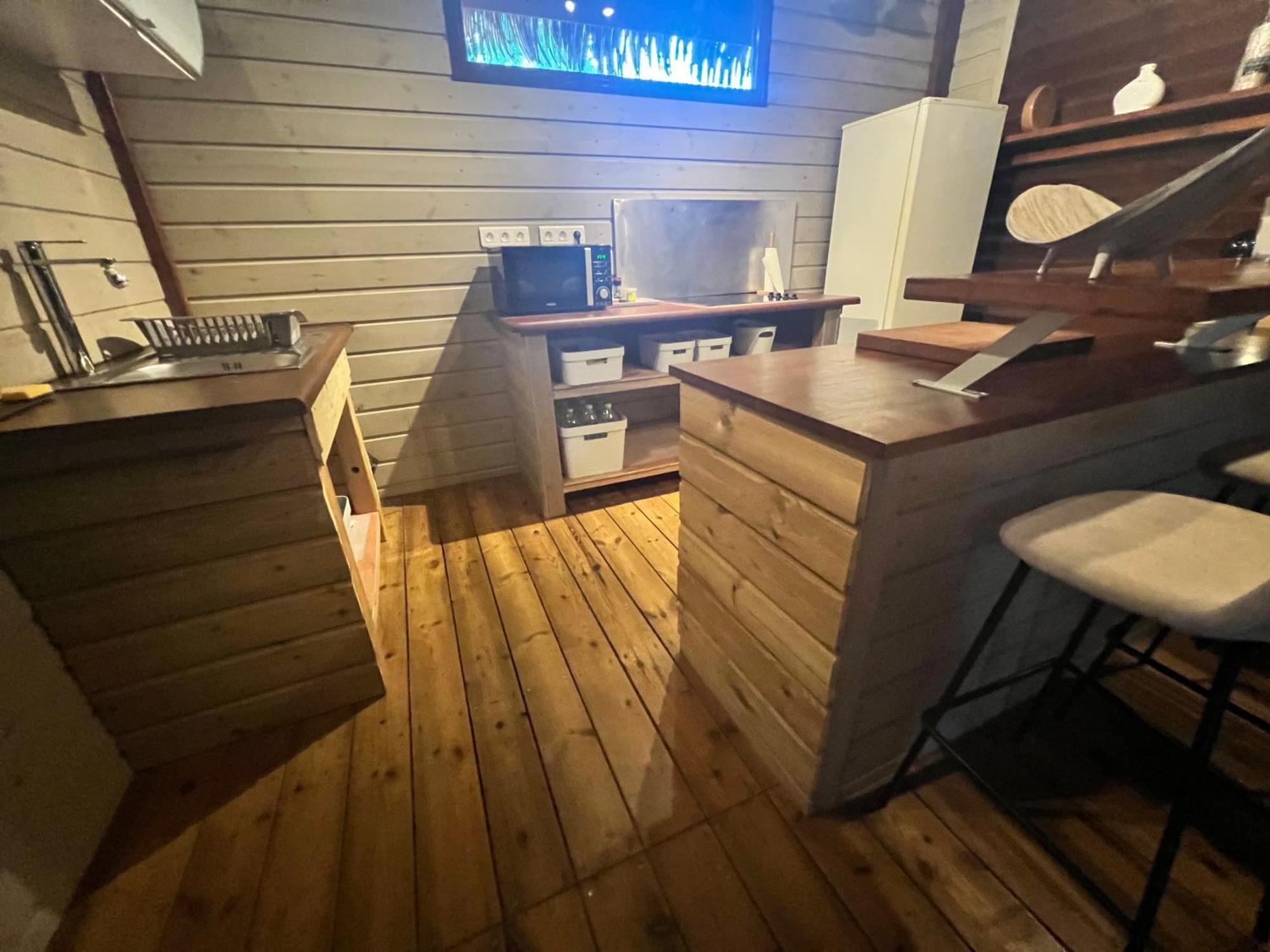 Eden Chalet, Spa Privatif Les Abymes Exteriör bild